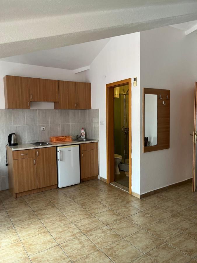 Apartmani Goran I Jelena Zec Budva Zewnętrze zdjęcie