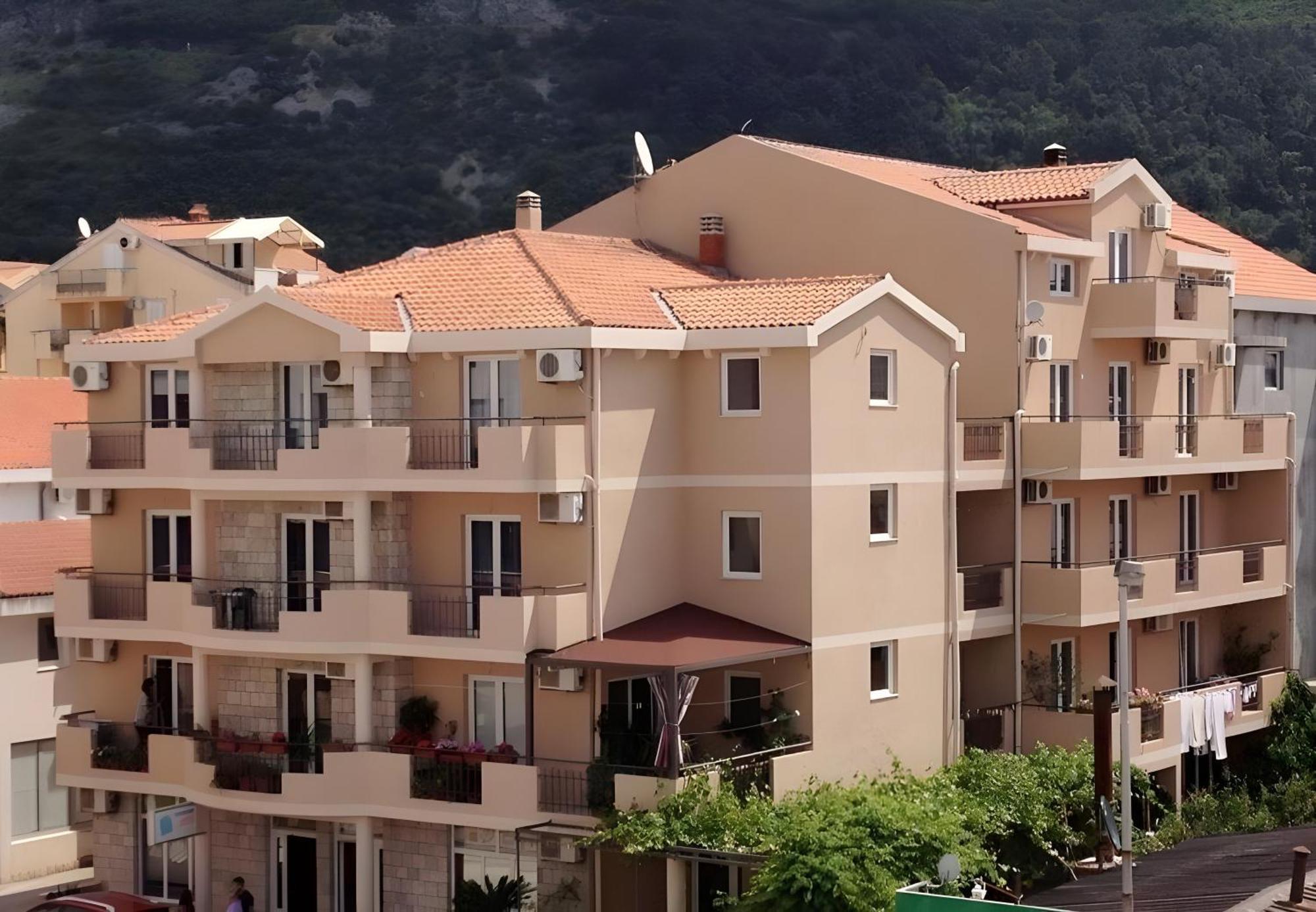 Apartmani Goran I Jelena Zec Budva Zewnętrze zdjęcie